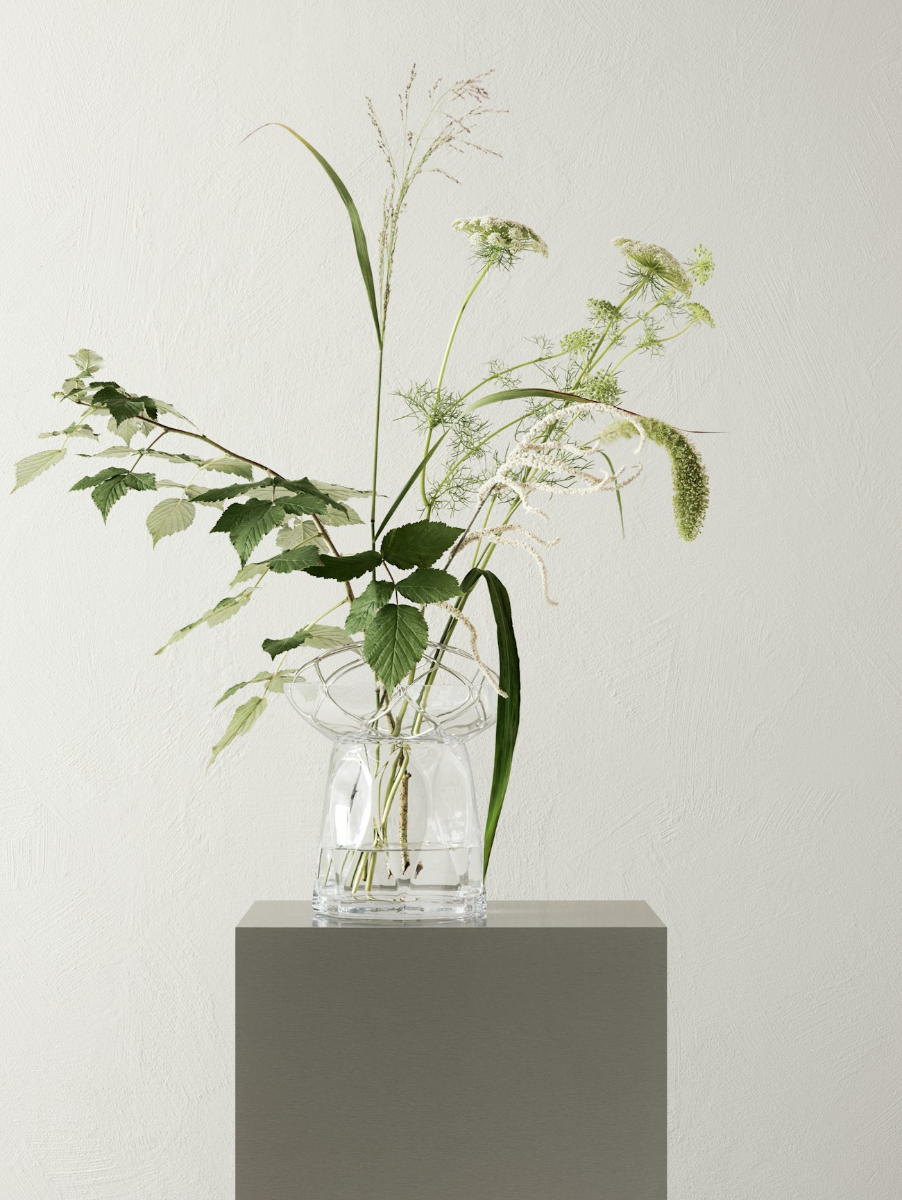 Bloom vase 284mm