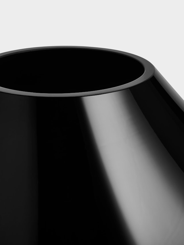 Ebon vase black 190mm